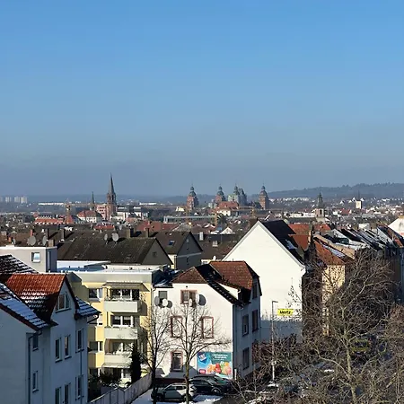 Helles Mit Weitblick, Doppelbett, Zentrumsnah Aschaffenburg